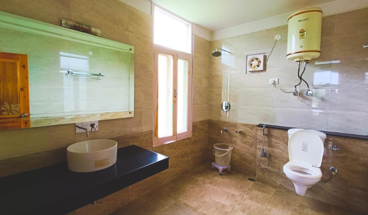 Hotel Akash Regency Manali  Bagian luar foto
