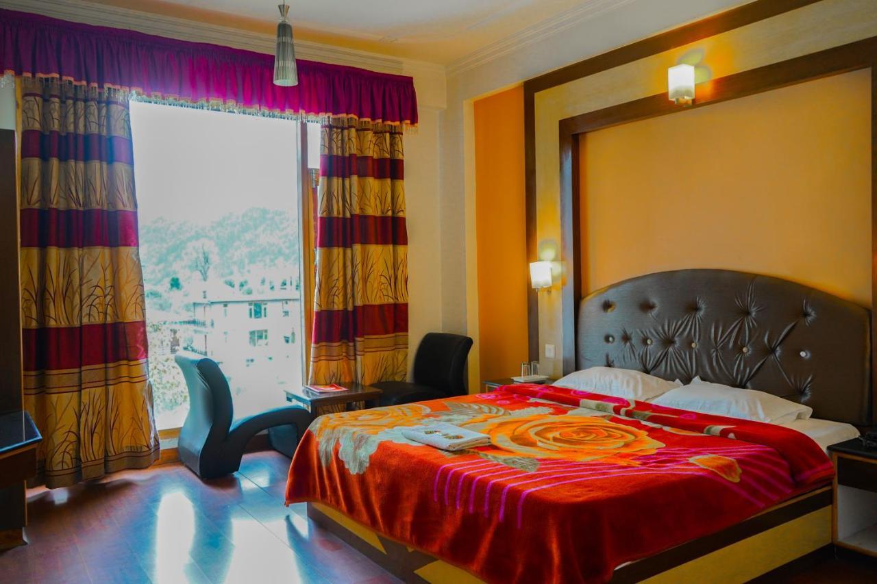 Hotel Akash Regency Manali  Bagian luar foto