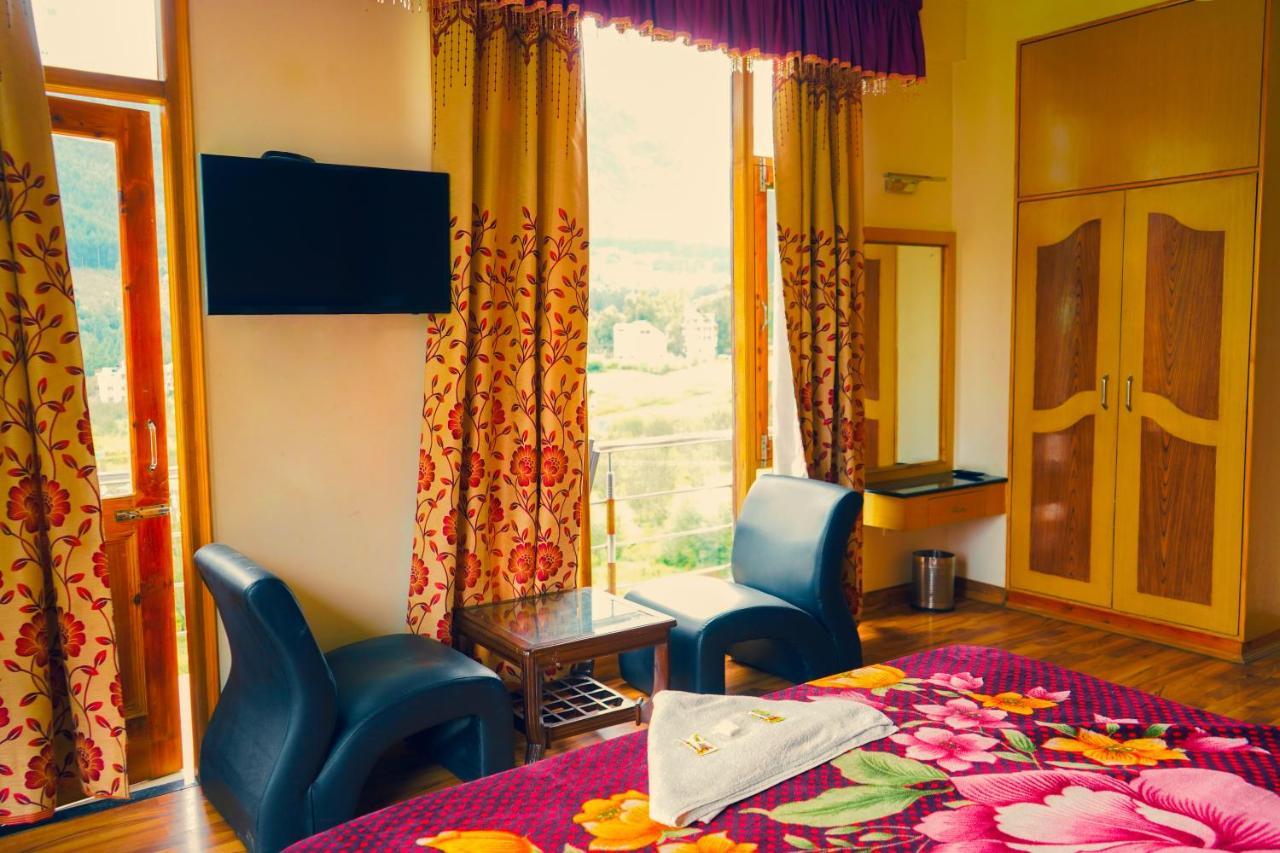 Hotel Akash Regency Manali  Bagian luar foto